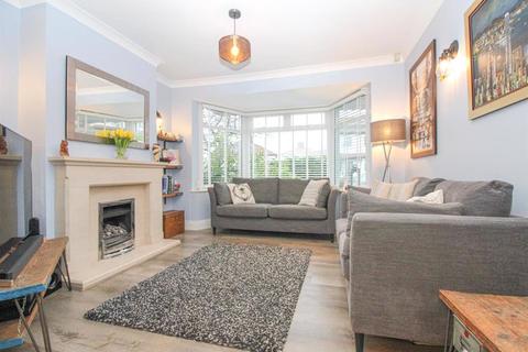 8 Carr Lane, Rawdon, Leeds, LS19 6PF