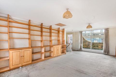 10 Albion Mews, London, N1 1JX