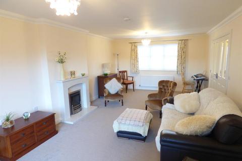 5 Gullane Drive, Summerpark, Dumfries, DG1 3GZ