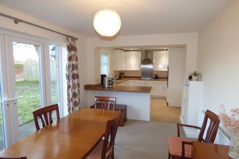 5 Gullane Drive, Summerpark, Dumfries, DG1 3GZ