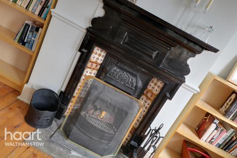 257 Edward Road, London, E17 6NU