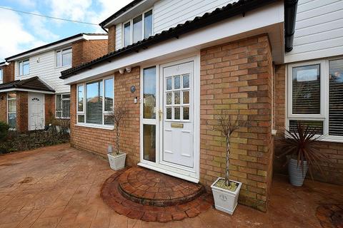 45 Avonridge, Thornhill, Cardiff, CF14 9AU