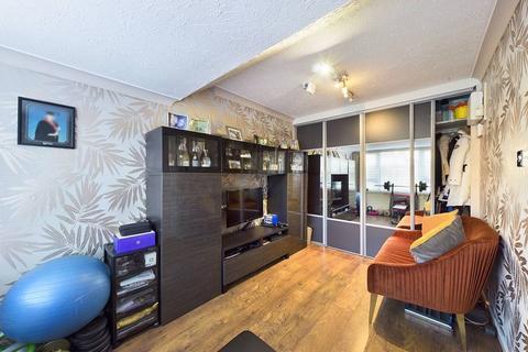 45 Avonridge, Thornhill, Cardiff, CF14 9AU