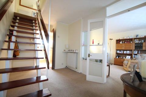 26 Cornfield Road, Woodley, Reading, RG5 4QA