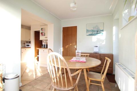 26 Cornfield Road, Woodley, Reading, RG5 4QA