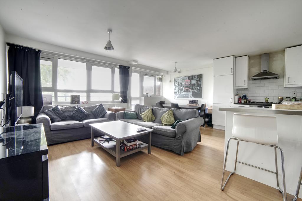Goulden House Bullen Street, London, SW11 3 bed flat £495,000