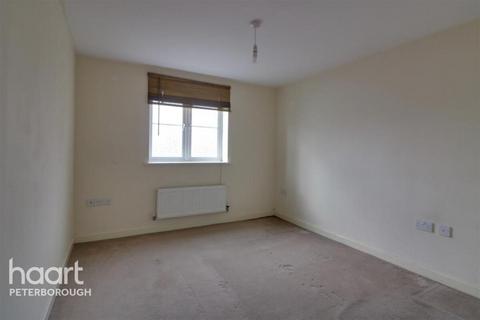 2 bedroom apartment to rent, Emperor Way, Peterborough