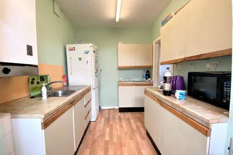 39 Botwell Lane, Hayes, UB3 2AD