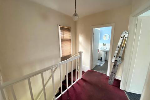 39 Botwell Lane, Hayes, UB3 2AD