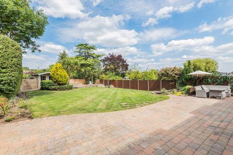 22 Parkgate Crescent, Barnet, EN4 0NP