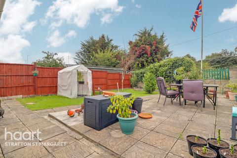 21 Bridge End Road, Swindon, SN3 4PD