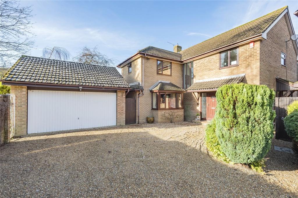 Newport Close, Chandler's Ford... 4 bed detached house £650,000