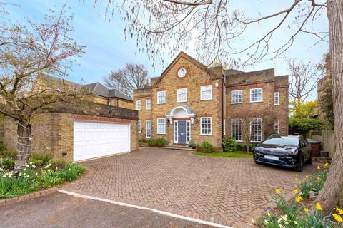 5 Hambledon Place, London, SE21 7EY