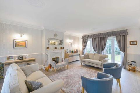 5 Hambledon Place, London, SE21 7EY