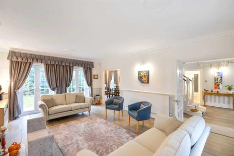 5 Hambledon Place, London, SE21 7EY