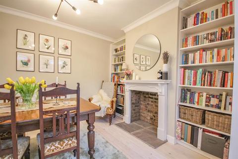 18 Hebron Road, Bristol, BS3 3AB