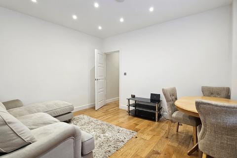 1 bedroom ground floor flat to rent, High Street, London, Stratford