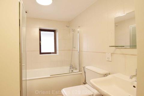 3 Garth Mews, London, W5 1HF