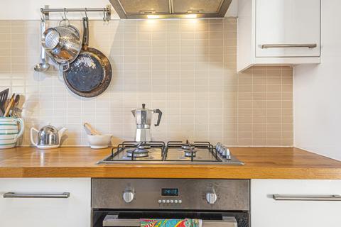 Flat 3, 1 Basing Court, London, SE15 5BF