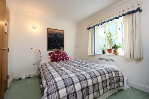 Flat 4, Elizabeth House Elizabeth Drive, Banstead, SM7 2FE