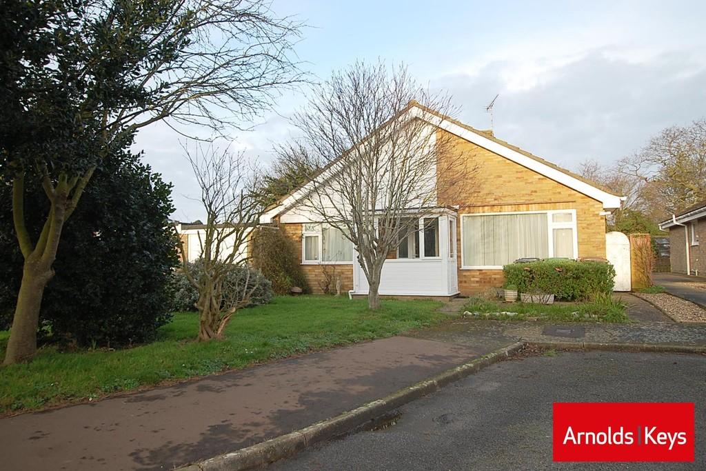 Staden Park, Trimingham 3 bed detached bungalow £290,000