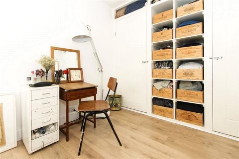 12 Humberton Close, London, E9 5TW