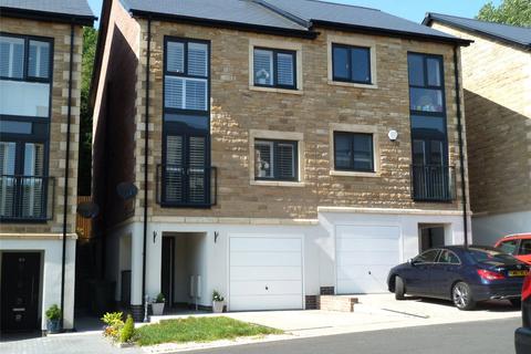 50 Bakestones Avenue, Delph, Oldham, OL3 5GE