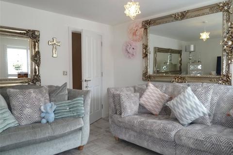 50 Bakestones Avenue, Delph, Oldham, OL3 5GE