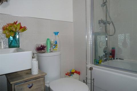 50 Bakestones Avenue, Delph, Oldham, OL3 5GE