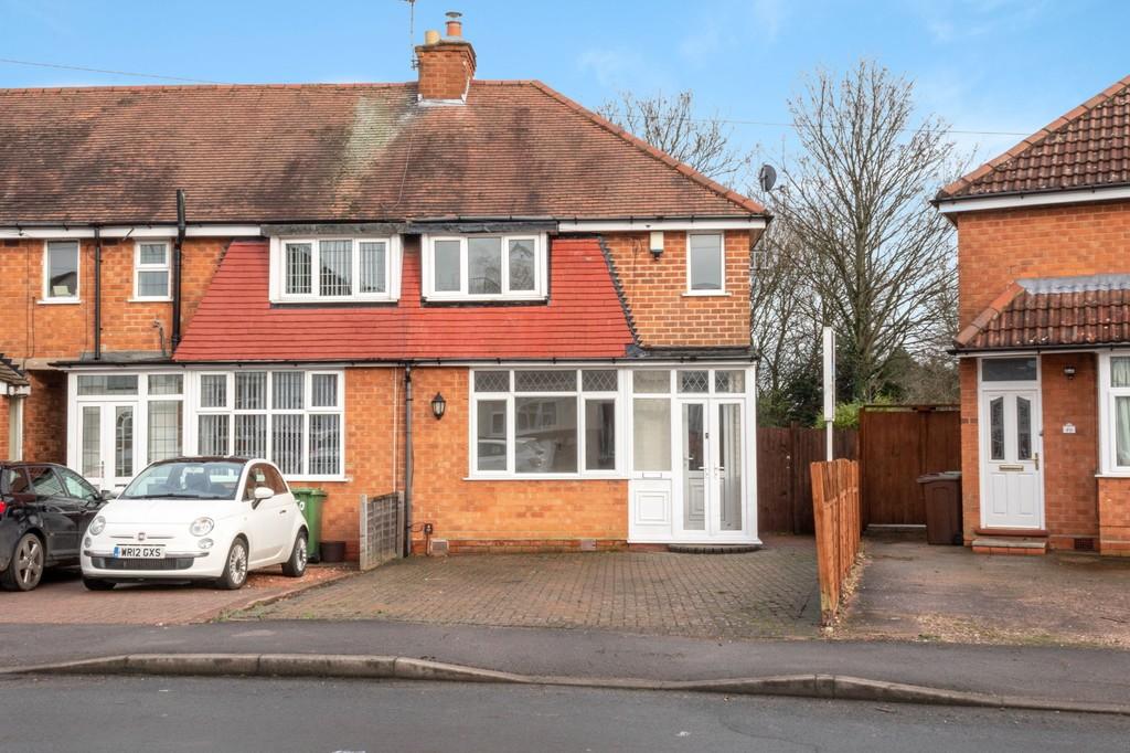Shalford Road, Olton 2 bed end of terrace house £219,950