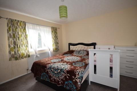 11 Dobson Walk, Corby, NN18 0SG