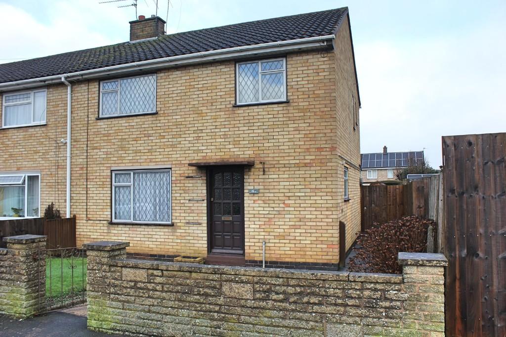 Falmouth Drive, Wigston, Leicester 3 bed townhouse for sale £200,000