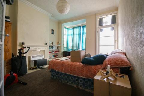 3 bedroom terraced house to rent - Alton Road, Birmingham B29