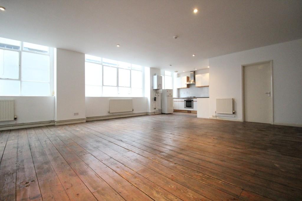 Ebenezer Street, London N1 Studio £1,820 pcm (£420 pw)
