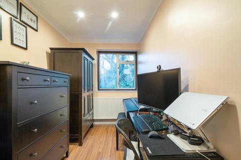 Flat 40, Buxton House Buxton Drive, London, E11 1PH