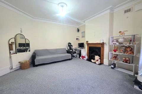 undefined, Warrington Road, Harrow