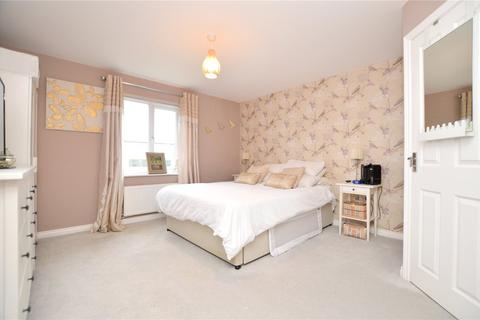 23 Carrick Drive, Thornbury, Bradford, BD3 7FD