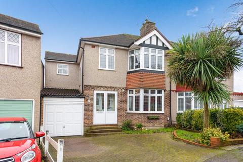 5 Agaton Road, London, SE9 3RN