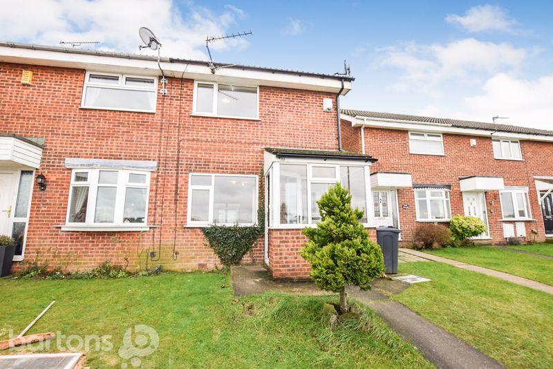 Bramley Grange Crescent, BRAMLEY 2 bed semidetached house £120,000