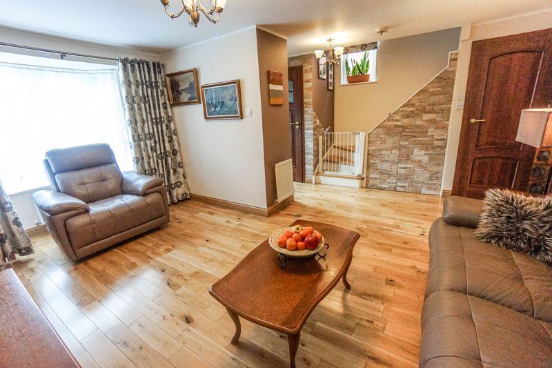 Lounge / Hallway