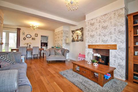 102 Blackhalve Lane, Wolverhampton, WV11 1BJ