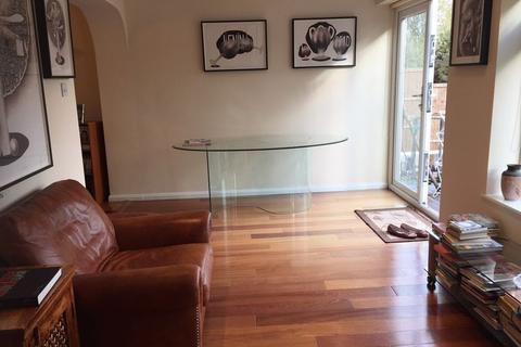24 Tintagel Drive, Stanmore, HA7 4SR