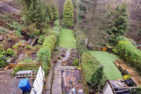 107 Bury Road, Edenfield, Bury, BL0 0EN