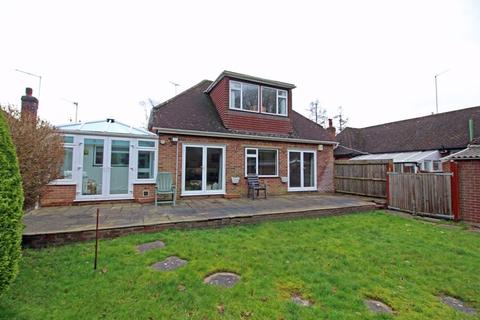 53 Kingswood Lane, Warlingham, CR6 9AB