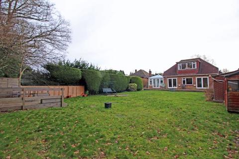 53 Kingswood Lane, Warlingham, CR6 9AB