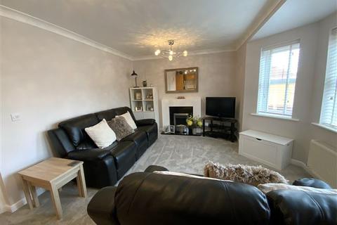74 Pickard Drive, Sheffield, S13 8EX