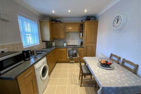 74 Pickard Drive, Sheffield, S13 8EX