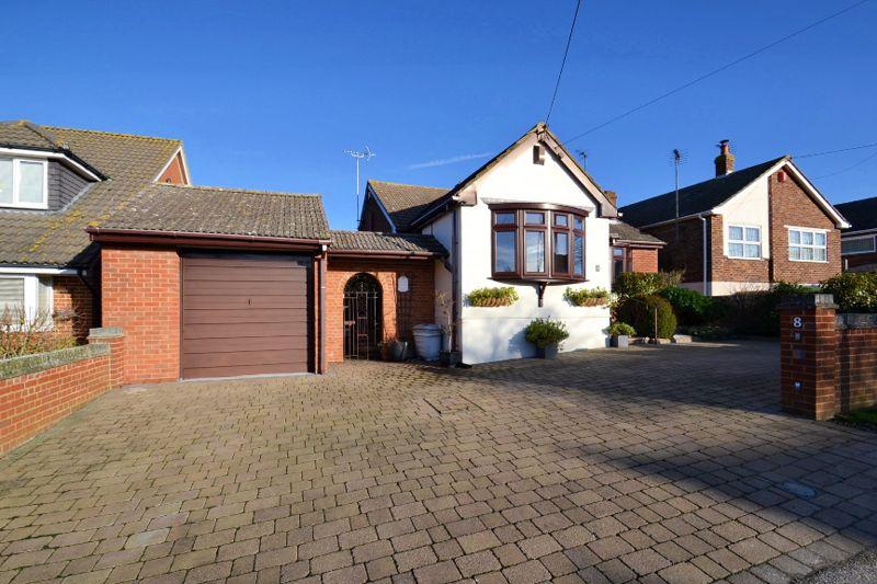 Shurland Avenue, Minster 3 bed bungalow £410,000