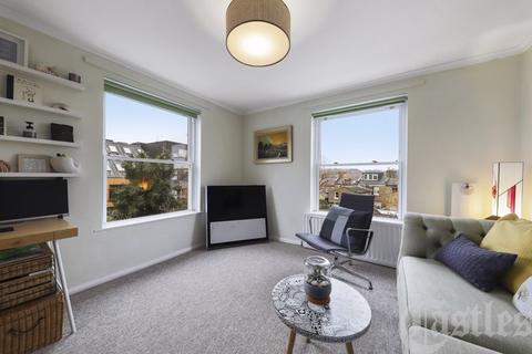 33 New Road, Hornsey, London, N8 8TA