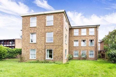 33 New Road, Hornsey, London, N8 8TA
